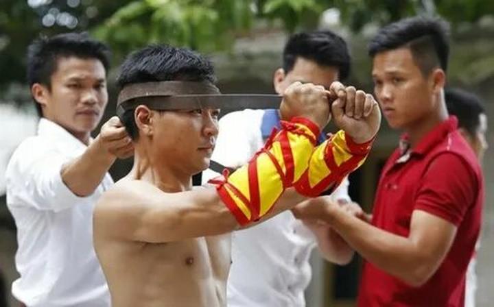 Kể Chuyện Lịch Sử: Thu Hút Hàng Triệu Lượt Xem với Hotspot Matrix